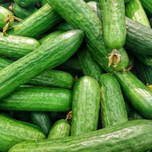 Cucumbers (per lb)